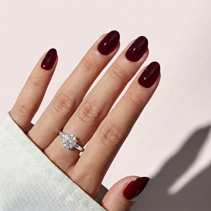 Belo zlato · Okrogli · Solitaire